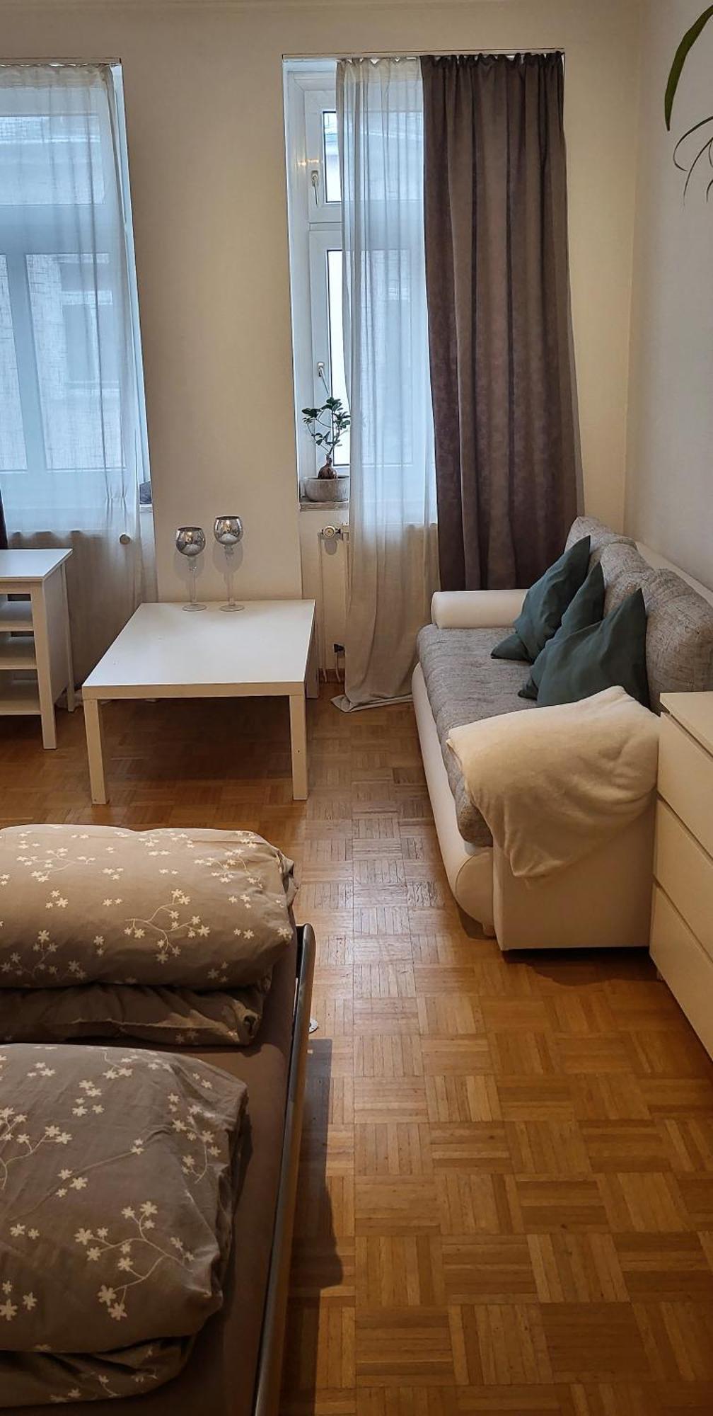 Von Privat, Grosses Zimmer Sehr Zentral In Bad Homburg Stadtmitte Bad Homburg vor der Höhe Eksteriør bilde