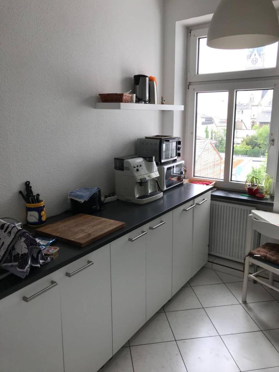 Von Privat, Grosses Zimmer Sehr Zentral In Bad Homburg Stadtmitte Bad Homburg vor der Höhe Eksteriør bilde